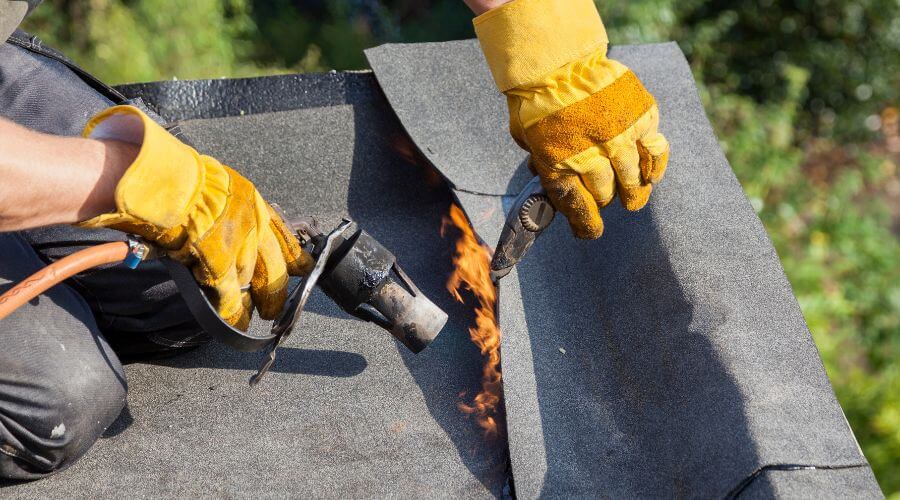 Professional flood damage restoration services in Stratford, OK